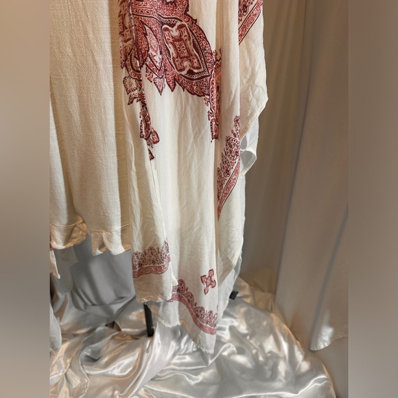 J for Justify Boho Kimono OS Cream Red Mandala Print Open Front Drape - Picture 10 of 14
